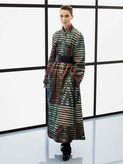 Look 18